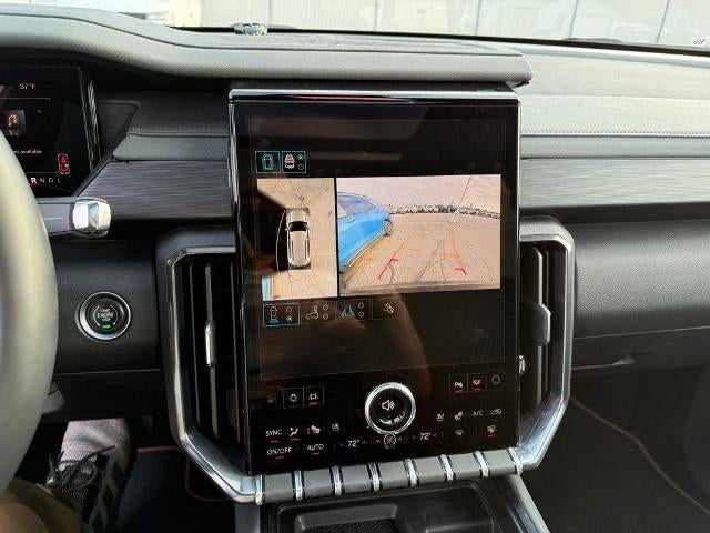 2025 GMC Acadia AT4