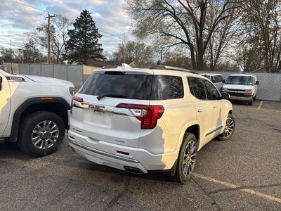 2020 GMC Acadia Denali