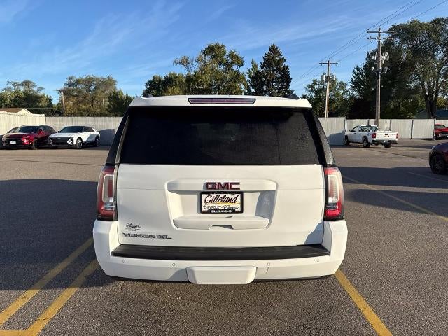 2017 GMC Yukon XL SLT