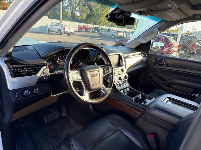 2017 GMC Yukon XL SLT - Photo 8