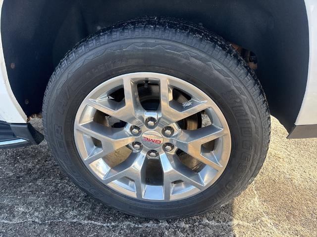 2018 GMC Yukon XL 4WD 4dr SLT