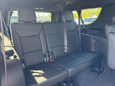 2022 GMC Yukon XL Base