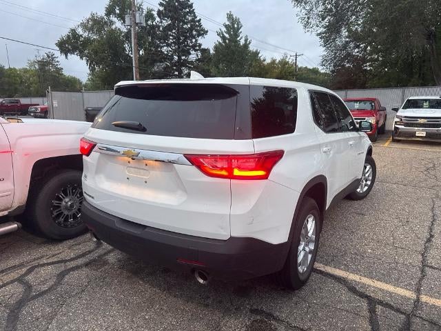 Used 2018 Chevrolet Traverse LS with VIN 1GNERFKWXJJ108614 for sale in St. Cloud, Minnesota