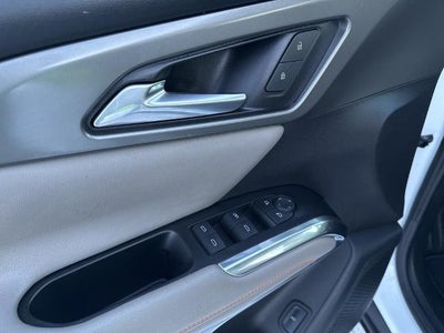 2024 Chevrolet Traverse LT w/2LT