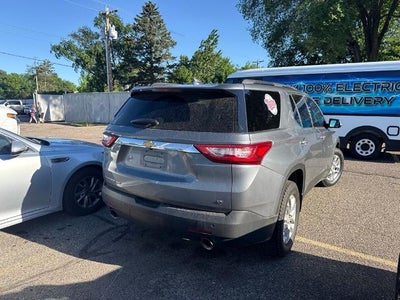 2021 Chevrolet Traverse LT Cloth