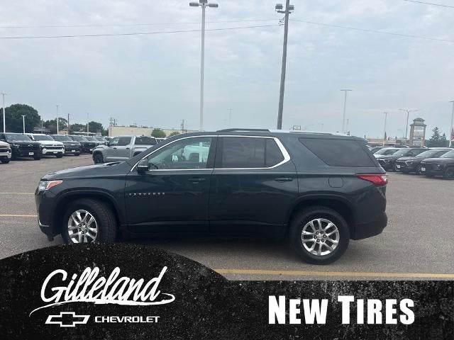 Used 2018 Chevrolet Traverse 1LT with VIN 1GNEVGKW8JJ123467 for sale in St. Cloud, Minnesota