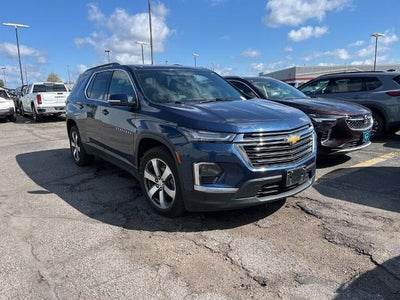 2022 Chevrolet Traverse LT Leather