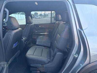 2025 Chevrolet Traverse Z71
