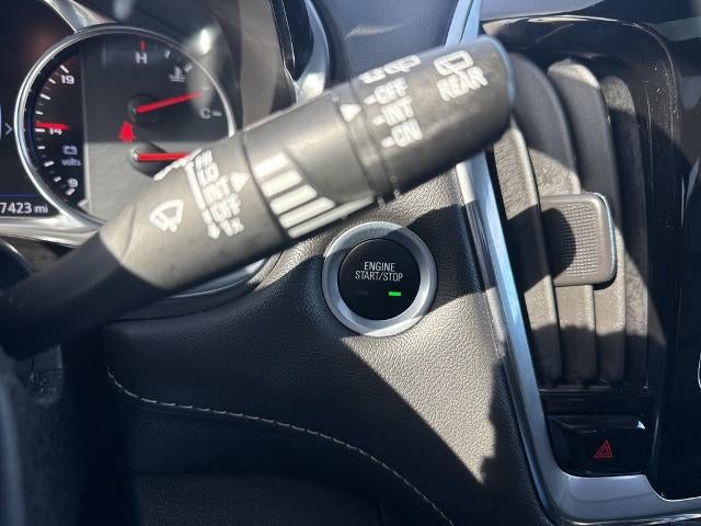 2023 Chevrolet Traverse AWD 1LZ