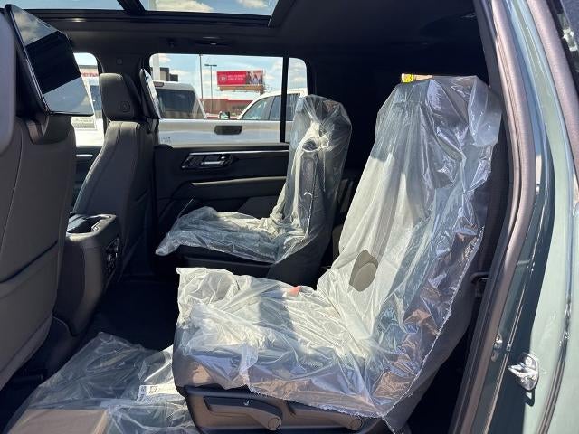 2026 Chevrolet Suburban Z71 - Photo 16