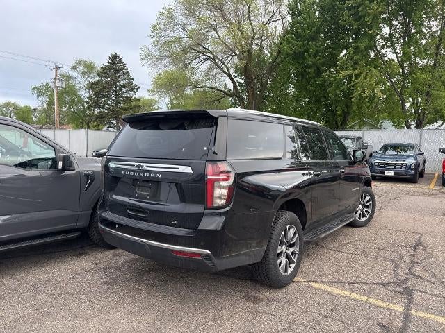 2022 Chevrolet Suburban 4WD LT