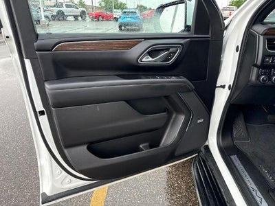 2023 Chevrolet Suburban High Country