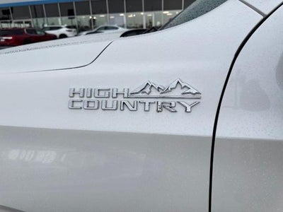 2023 Chevrolet Suburban High Country