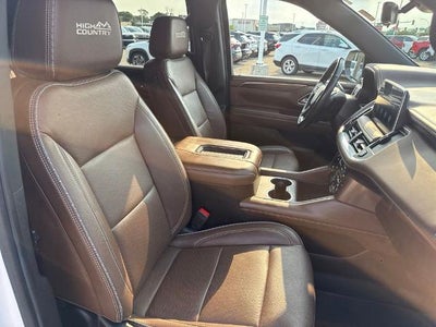 2021 Chevrolet Suburban High Country