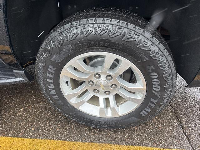 2019 Chevrolet Suburban 4WD 1500 LT