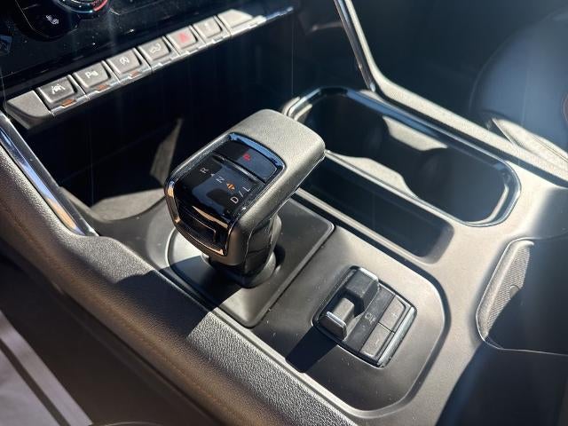 2023 GMC Sierra 1500 Crew Cab Short Box 4-Wheel Drive AT4