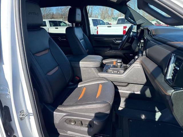 2023 GMC Sierra 1500 Crew Cab Short Box 4-Wheel Drive AT4