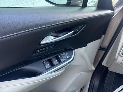 2023 Cadillac XT4 AWD 4dr Premium Luxury