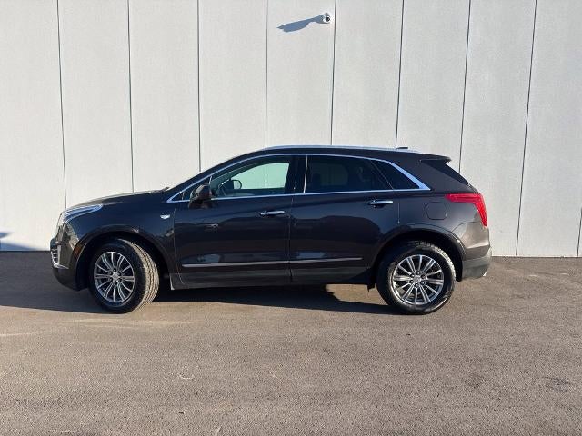 Used 2017 Cadillac XT5 Luxury with VIN 1GYKNDRS7HZ194646 for sale in St. Cloud, Minnesota