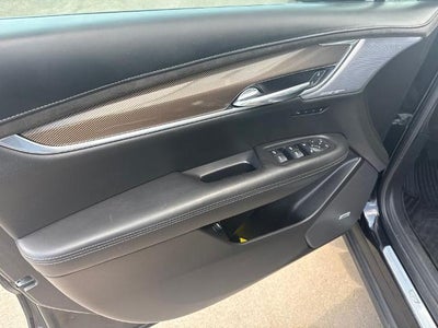 2024 Cadillac XT6 Sport