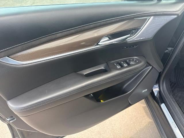 2024 Cadillac XT6 Sport