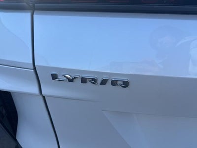 2024 Cadillac LYRIQ 4dr Luxury w/1SC
