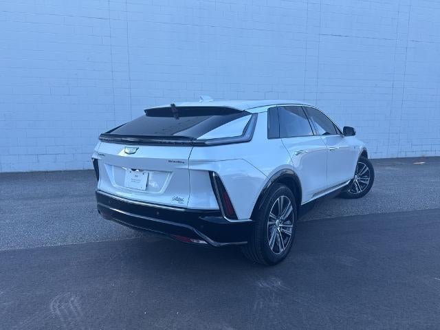 2024 Cadillac LYRIQ 4dr Luxury w/1SC