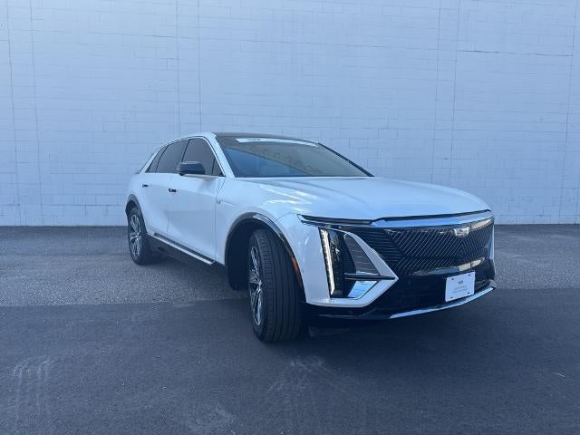 2024 Cadillac LYRIQ 4dr Luxury w/1SC