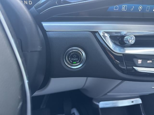 2024 Cadillac LYRIQ 4dr Luxury w/1SC