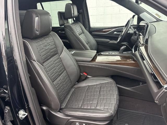 2023 Cadillac Escalade 4WD Sport Platinum