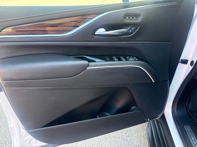 2024 Cadillac Escalade ESV Premium Luxury
