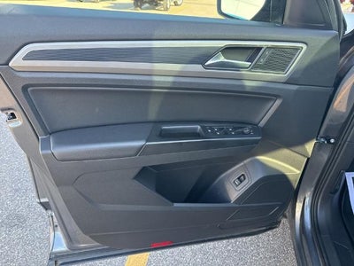 2021 Volkswagen Atlas 3.6L V6 SE w/Technology R-Line 4MOTION *Ltd Avail*