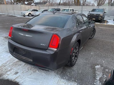 2016 Chrysler 300 300S