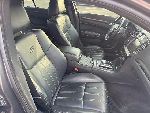 2016 Chrysler 300 4dr Sdn 300S AWD