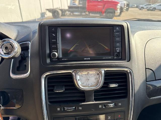 2013 Chrysler Town & Country Touring