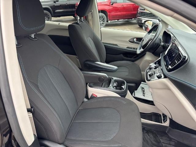 2021 Chrysler Pacifica Touring FWD