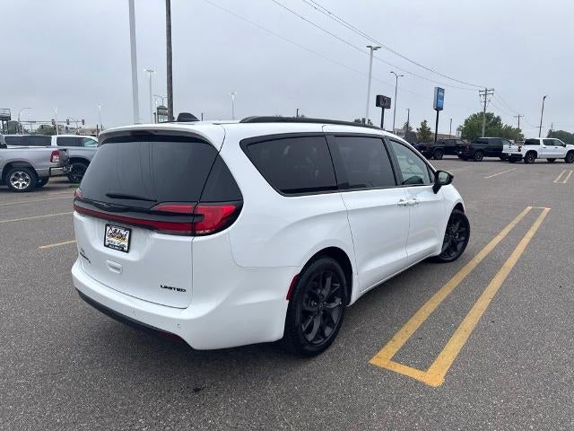 2025 Chrysler Pacifica Limited