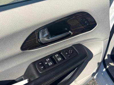 2023 Chrysler Pacifica Limited AWD