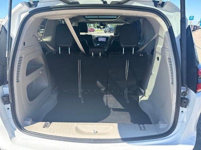 2023 Chrysler Pacifica Limited AWD