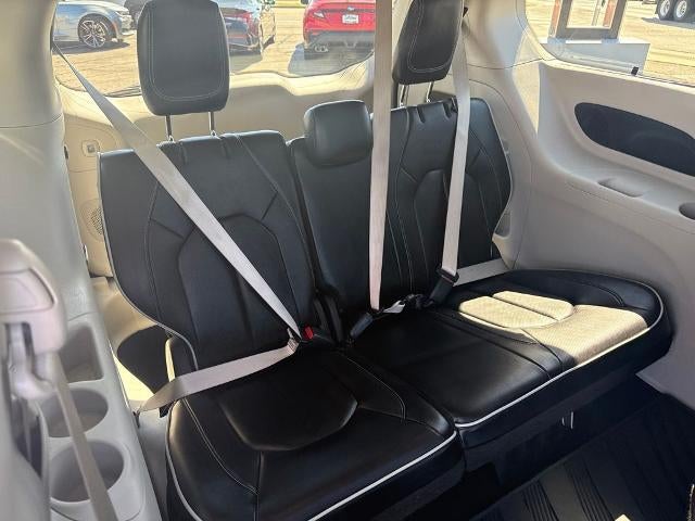 2023 Chrysler Pacifica Limited AWD