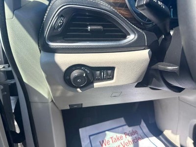 2023 Chrysler Pacifica Limited AWD