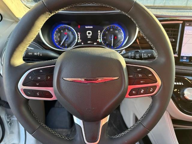 2023 Chrysler Pacifica Limited AWD