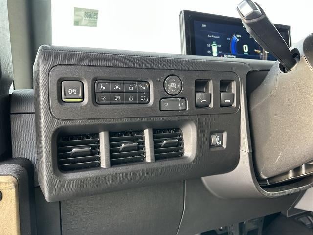 2025 Chevrolet BrightDrop 400 Base