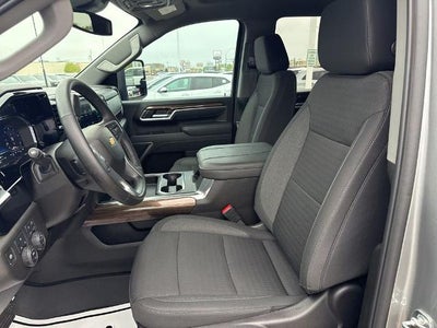 2025 Chevrolet Silverado 2500 HD Crew Cab Standard Box 4-Wheel Drive LT