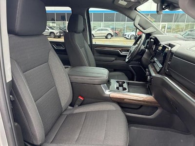 2025 Chevrolet Silverado 2500 HD Crew Cab Standard Box 4-Wheel Drive LT