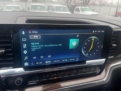 2025 Chevrolet Silverado 3500 HD Crew Cab Standard Box 4-Wheel Drive LT