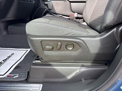 2025 Chevrolet Silverado 3500 HD Crew Cab Standard Box 4-Wheel Drive LT