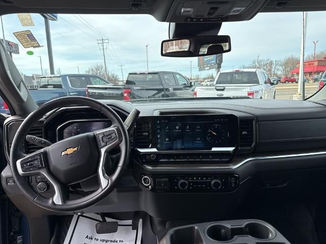 2025 Chevrolet Silverado 3500 HD Crew Cab Standard Box 4-Wheel Drive LT