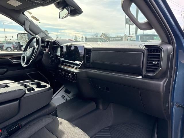 2025 Chevrolet Silverado 3500 HD Crew Cab Standard Box 4-Wheel Drive LT