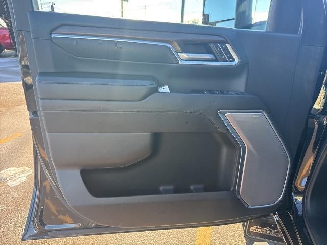 2025 Chevrolet Silverado 3500 HD Crew Cab Standard Box 4-Wheel Drive High Country